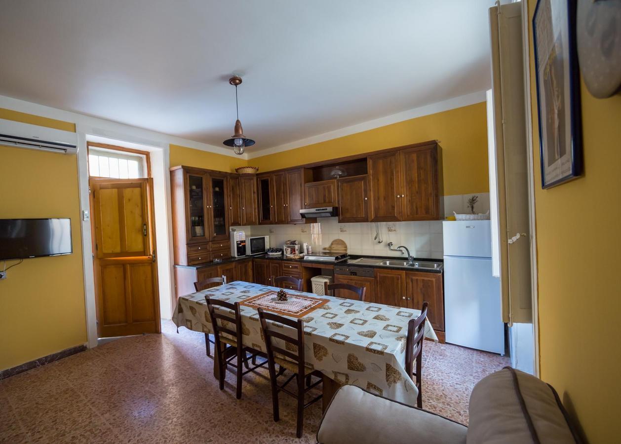 La Casa Di Eolo Bed and Breakfast Villa San Giovanni Exterior foto
